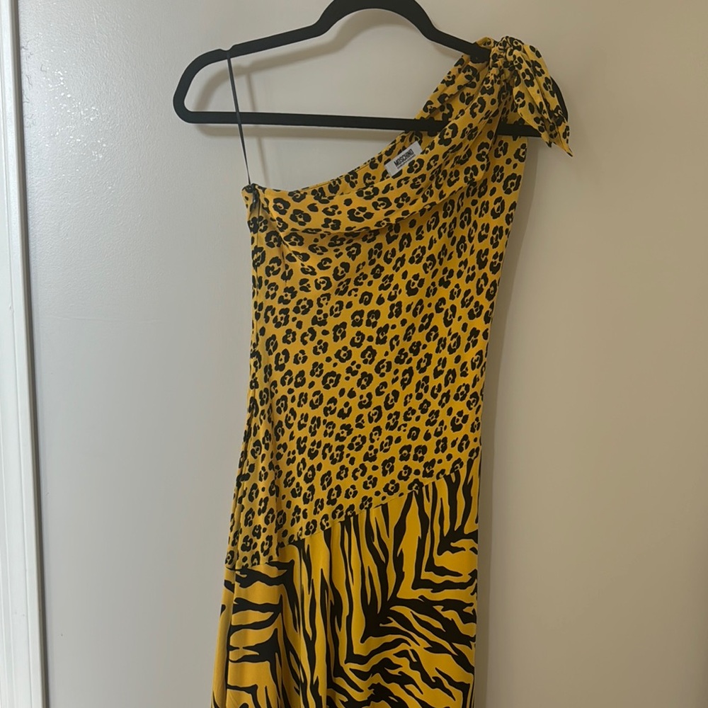 Moschino vintage Yellow and Black One Shoulder dress